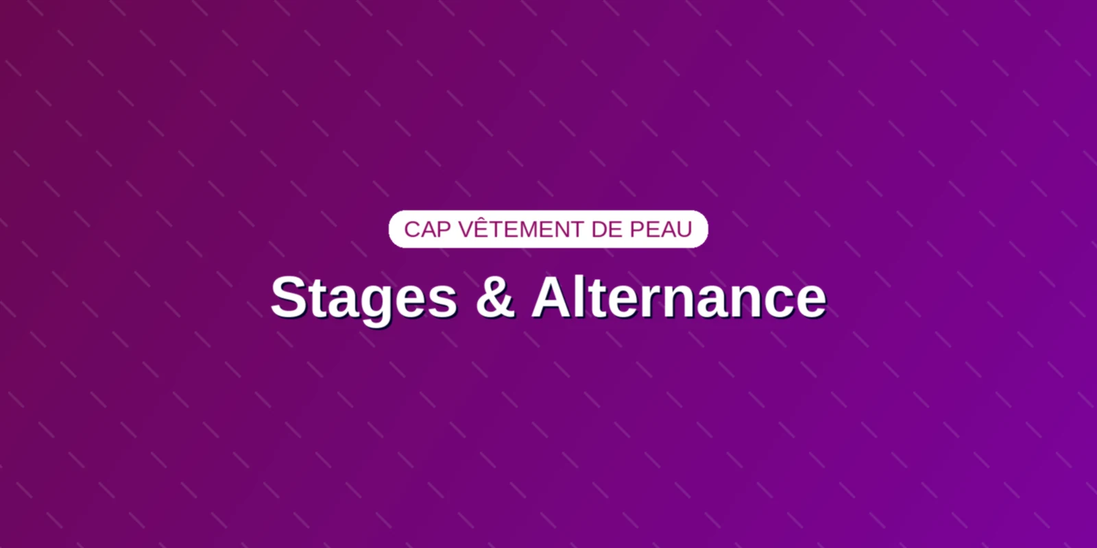 Stages et alternance en CAP Vêtement de Peau : guide PFMP Couverture : Apprentie en vêtement de peau assemblant une veste en cuir d'agneau à la machine